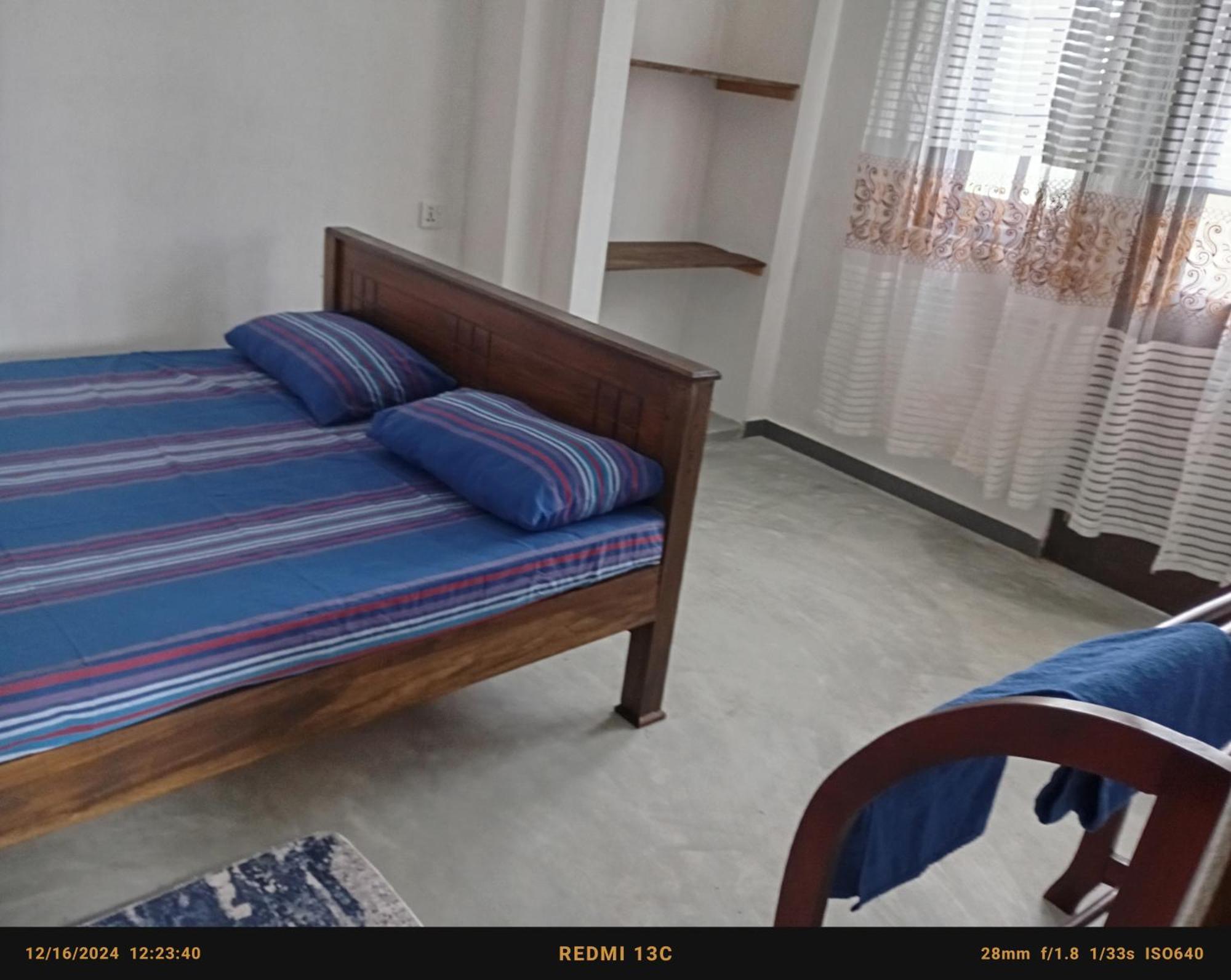 Southern Beach Surf Lodge Ahangama Chambre photo